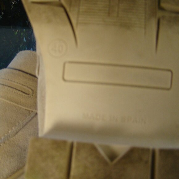 lunita imported from Spain beige cream suede leather chunky loafers, S 8.5 - Picture 9 of 10